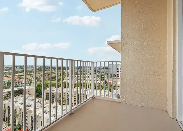 Photo of 9517 Fontainebleau Blvd, Miami, FL 33172