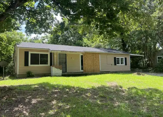 Property at 3547 Travis Blvd, Macon, GA, 31206, 3 beds, 1 bath, [object Object]