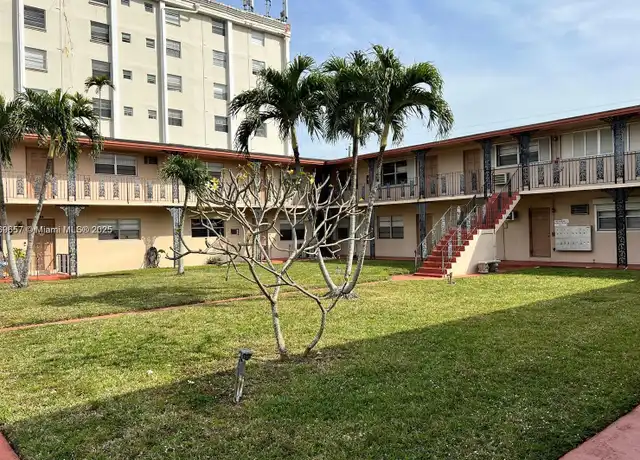 Property at 5300 Hollywood Blvd #10, Hollywood, FL, 33021, 1 bed, 1 bath, [object Object]