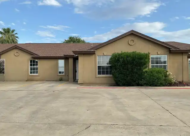 Property at 506 Shiloh Dr Unit 23, Laredo, TX, 78045, 3 beds, 2 baths, [object Object]