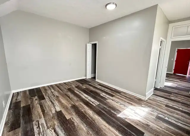 Property at 4447 Colerain Ave, Cincinnati, OH, 45223, 4 beds, 2 baths, [object Object]