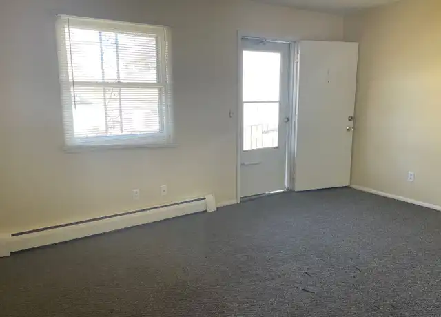 Property at 345 North Dr Unit 345-I, Rantoul, IL, 61866, 1 bed, 1 bath, [object Object]