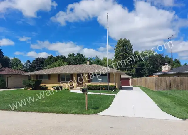 Property at 3218 Wheelock Dr, Racine, WI, 53405, 3 beds, 1.5 baths, [object Object]