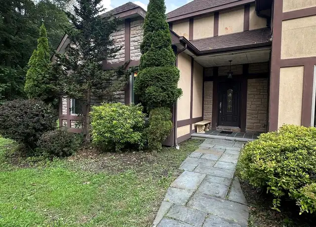 Property at 8 Old Appalachian Trl Unit B, Warwick, NY, 10990, 1 bed, 1 bath, [object Object]