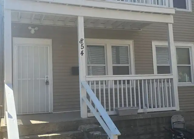 Property at 854 Niagara St Unit Lower, Buffalo, NY, 14213, 3 beds, 1 bath, [object Object]