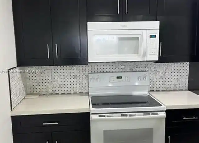 Property at 4400 W 16th Ave #530, Hialeah, FL, 33012, 2 beds, 2 baths, [object Object]