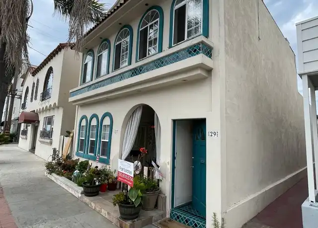 Property at 29 Granada Ave, Long Beach, CA, 90803, 2 beds, 2 baths, [object Object]