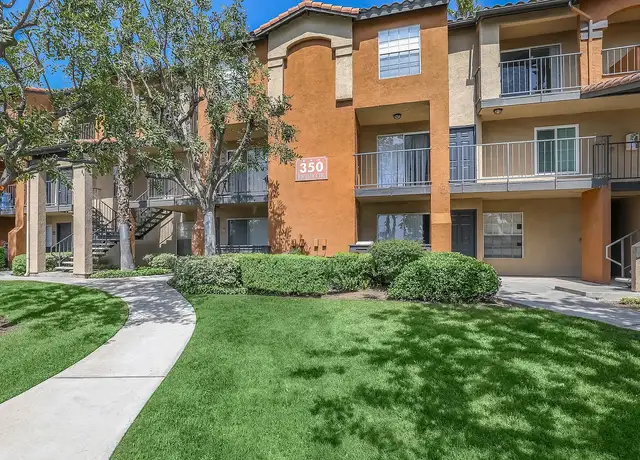 Photo of 2365 Promenade Ave, Corona, CA 92879