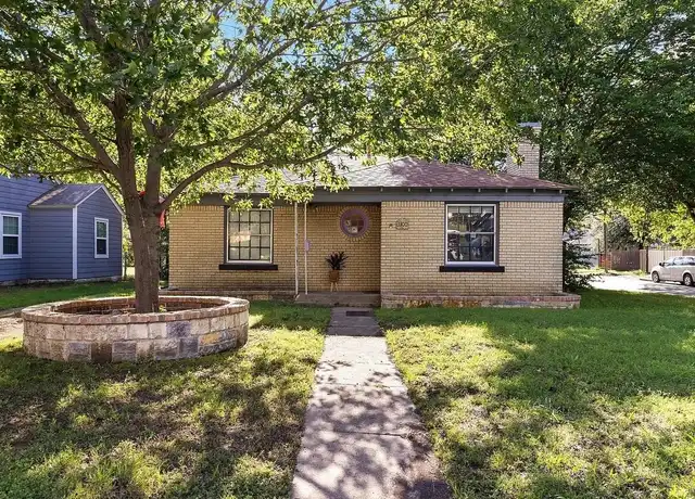 Property at 3300 Livingston Ave, Fort Worth, TX, 76110, 2 beds, 1 bath, [object Object]