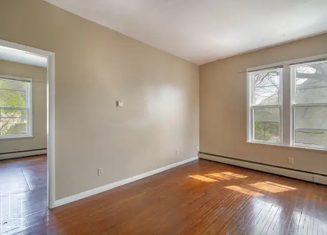 Property at 297-301 W 6th Ave Apt B, Columbus, OH, 43201, 1 bed, 1 bath, [object Object]