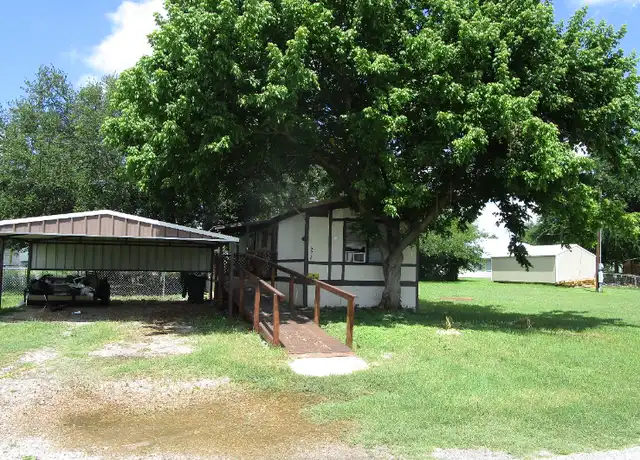 Property at 5518 Water View Dr, Granbury, TX, 76048, 2 beds, 2 baths, [object Object]