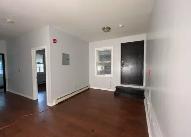 Property at 36 Orchard St, Yonkers, NY, 10703, 1 bed, 1 bath, [object Object]