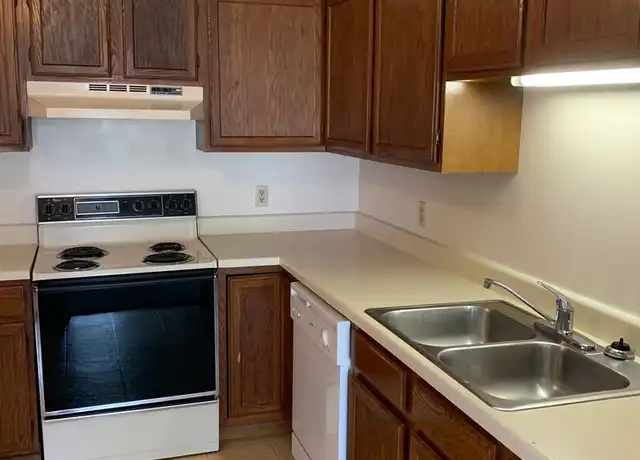 Property at 929 Page Dr Unit 108, Fargo, ND, 58103, 1 bed, 1 bath, [object Object]