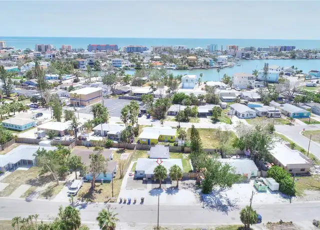 Property at 14026 E Parsley Dr Unit B, Madeira Beach, FL, 33708, 1 bed, 1 bath, [object Object]