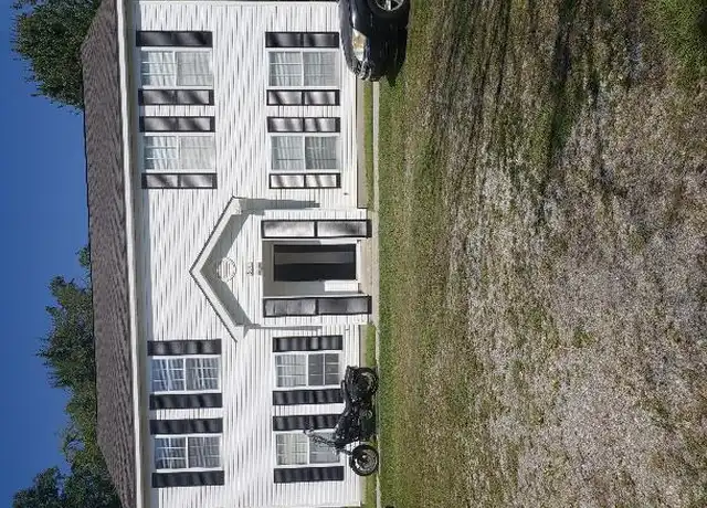 Property at 910 S Poplar Dr, Surfside Beach, SC, 29575, 1 bed, 1 bath, [object Object]