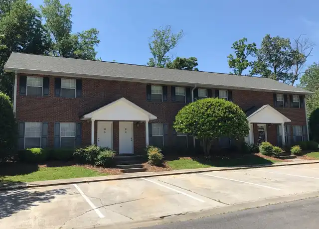Property at 8 Summerstone Dr NW, Rome, GA, 30165, 2 beds, 2.5 baths, [object Object]