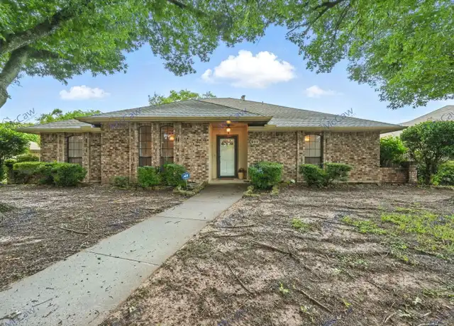 Property at 217 Elder Oak Dr, Desoto, TX, 75115, 3 beds, 2 baths, [object Object]