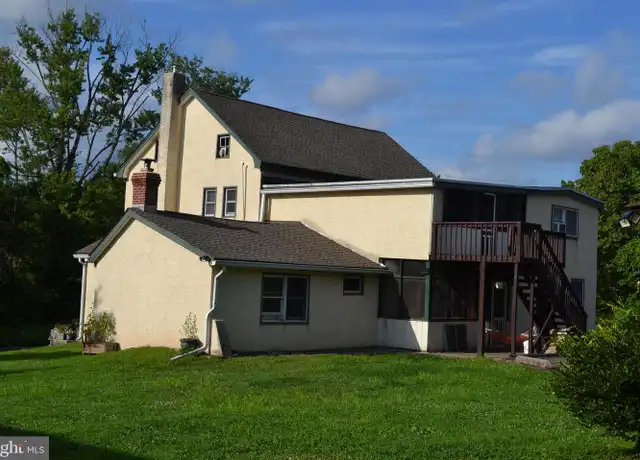 Property at 345 E Dark Hollow Rd Unit 4, Pipersville, PA, 18947, 2 beds, 1 bath, [object Object]