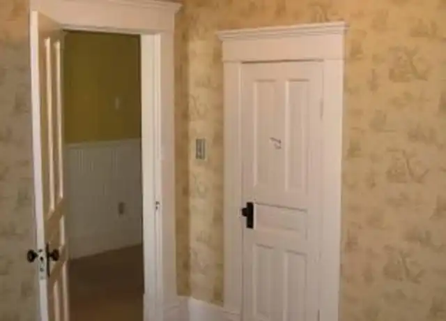 Property at 335 N 100 E, Logan, UT, 84321, 2 beds, 1 bath, [object Object]
