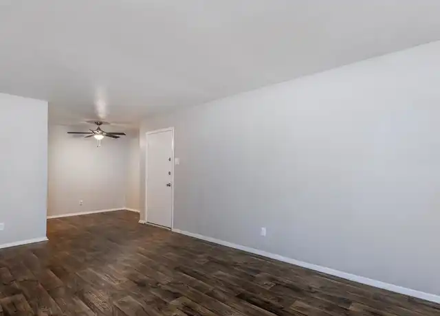 Property at 7 Southridge Dr Unit 1612, Austin, TX, 78704, 2 beds, 1 bath, [object Object]