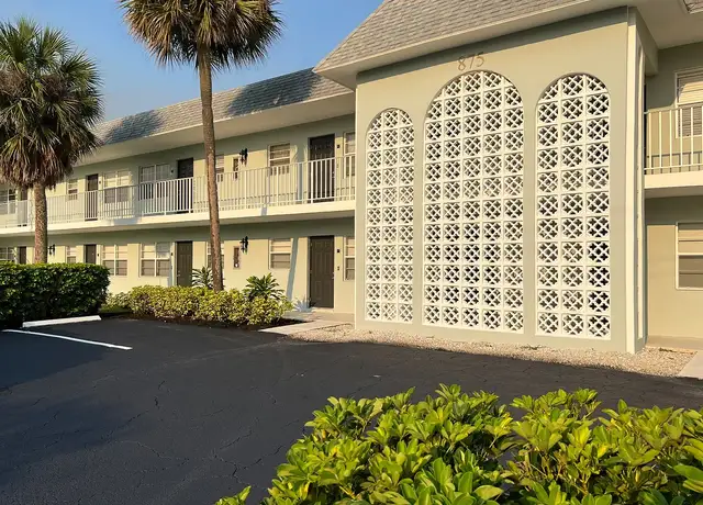 Photo of 480 W Camino Real, Boca Raton, FL 33432