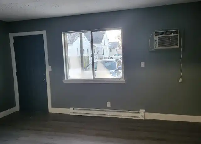 Property at 1343 N Gulick Ave Unit 8, Decatur, IL, 62526, 1 bed, 1 bath, [object Object]