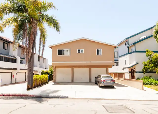 Property at 407 N Elena Ave Unit 3, Redondo Beach, CA, 90277, 2 beds, 1 bath, [object Object]