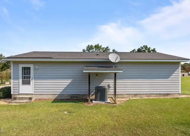 Property at 145 S Patterson St, Coats, NC, 27521, 2 beds, 1 bath, [object Object]