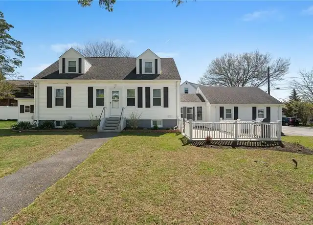 Property at 31 Walter St Unit 1, Barrington, RI, 02806, 2 beds, 1 bath, [object Object]