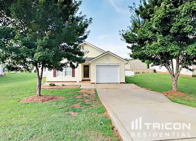Property at 3633 Crowders View Dr, Gastonia, NC, 28052, 3 beds, 2 baths, [object Object]