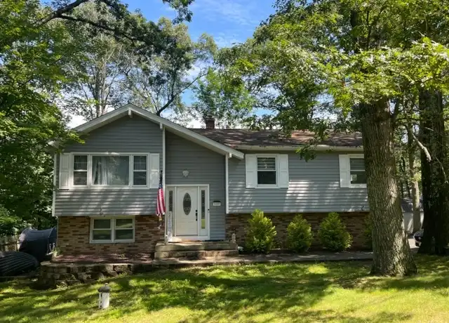 Property at 107 Conklin Ave, Stanhope, NJ, 07874, 5 beds, 3 baths, [object Object]