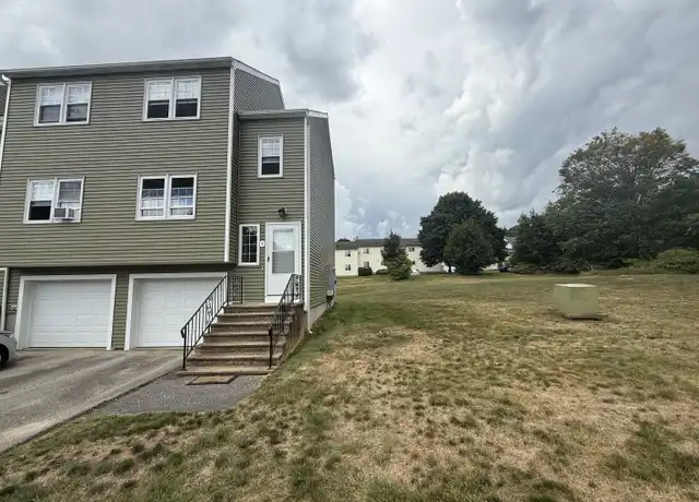 Property at 18 Ballou St #9, Putnam, CT, 06260, 2 beds, 1.5 baths, [object Object]