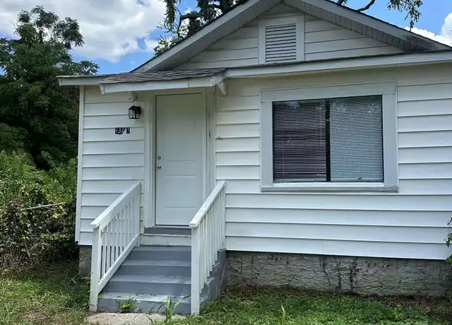 Property at 1337 Alabama Ave SW Unit C, Birmingham, AL, 35211, 2 beds, 1 bath, [object Object]
