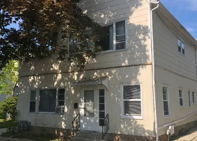 Property at 2122 N 12th St Unit 3, Sheboygan, WI, 53081, 1 bed, 1 bath, [object Object]