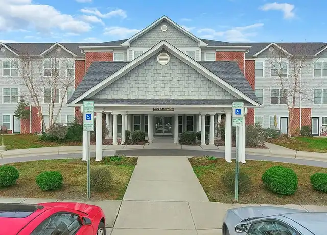 Property at Villas at Forest Park - 300 Sandy Ct, Kannapolis, NC, 28083, 2 beds, 1 bath, [object Object]
