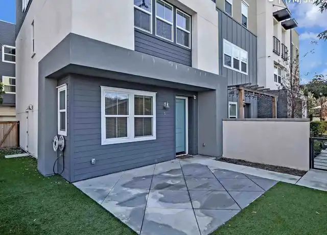 Property at 1452 N Harbor Blvd #1, Santa Ana, CA, 92703, 3 beds, 2.5 baths, [object Object]