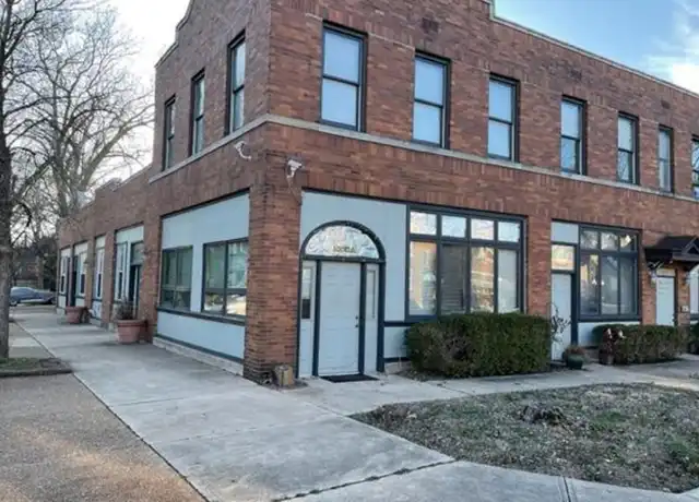Property at 1000 Bates St Unit C, St. Louis, MO, 63111, 1 bed, 1 bath, [object Object]