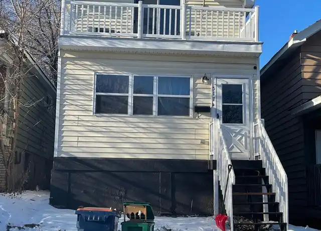 Property at 517 E 8th St, Duluth, MN, 55805, 2 beds, 1 bath, [object Object]