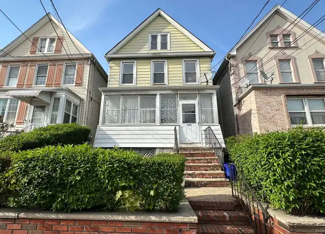 Property at 817 Garden St Apt 2, Elizabeth, NJ, 07202, 2 beds, 1 bath, [object Object]