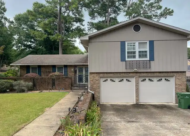 Property at 523 Bellehurst Dr, Montgomery, AL, 36109, 4 beds, 2.5 baths, [object Object]