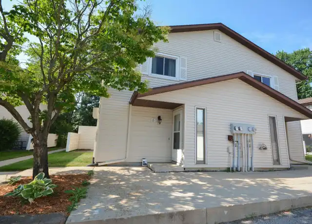 Property at 2020 31st Pl NW #5, Rochester, MN, 55901, 2 beds, 1.5 baths, [object Object]