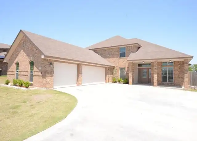 Property at 1021 Republic Cir, Copperas Cove, TX, 76522, 4 beds, 3.5 baths, [object Object]