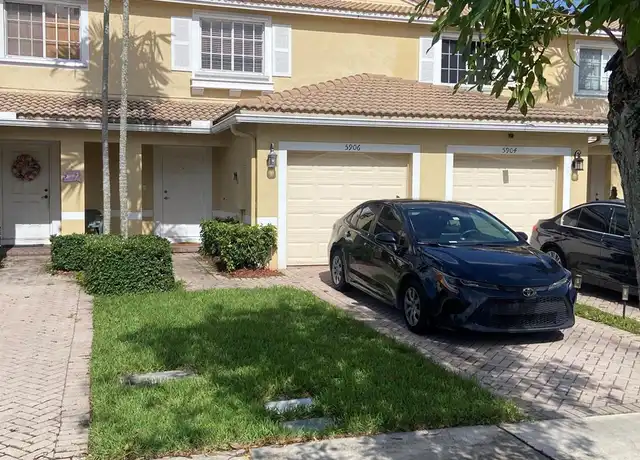 Property at 5906 Abbey Rd, Tamarac, FL, 33321, 2 beds, 2.5 baths, [object Object]