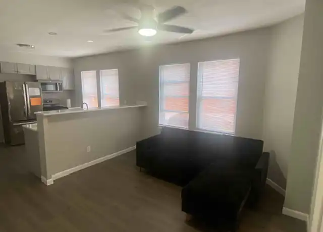 Property at 1 Fountain St Unit 1, Waltham, MA, 02453, 3 beds, 1 bath, [object Object]