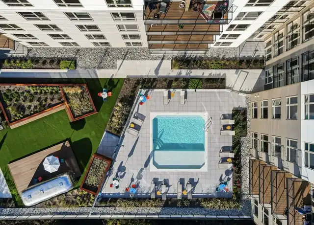 Property at Main2525 - 2525 E Main St, Richmond, VA, 23223, 1-2 bed, 1-2 bath, [object Object]