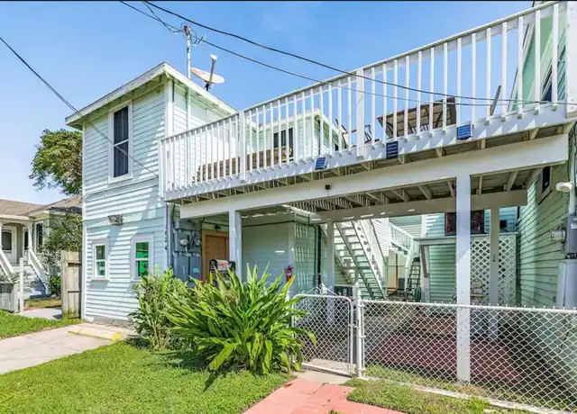 Property at 1624 17th St Unit Down, Galveston, TX, 77550, 1 bed, 1 bath, [object Object]