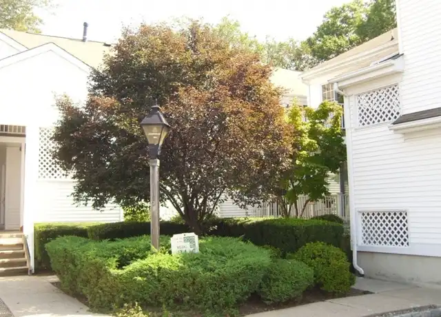 Property at 73 Smithfield Ct, Basking Ridge, NJ, 07920, 1 bed, 1 bath, [object Object]