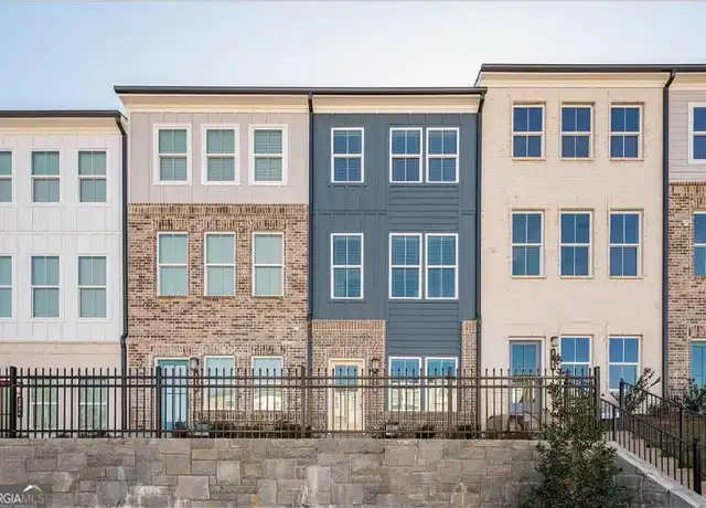 Property at 2638 Creekside Dr NW, Atlanta, GA, 30318, 2 beds, 2.5 baths, [object Object]