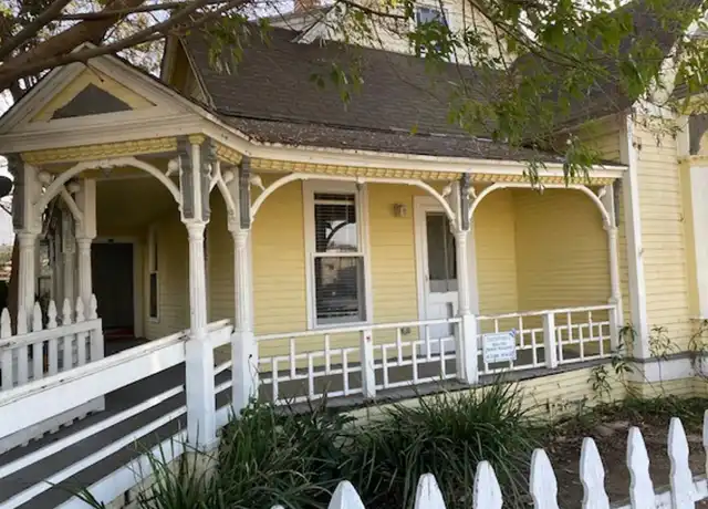 Property at 928 Yale St Unit A, Santa Paula, CA, 93060, 1 bed, 1 bath, [object Object]