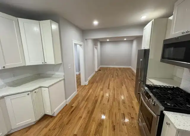 Property at 365 Oxford St, Somerville, MA, 02143, 2 beds, 1 bath, [object Object]
